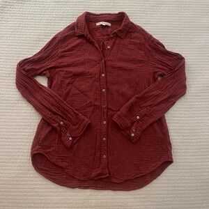 Xírena Maroon Button Down Top - Size XS